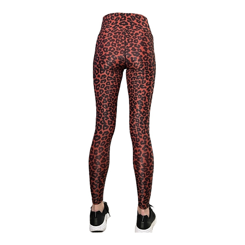 Beach Riot Ribbed Cara Legging Wine Leopard - Picture 3 of 3